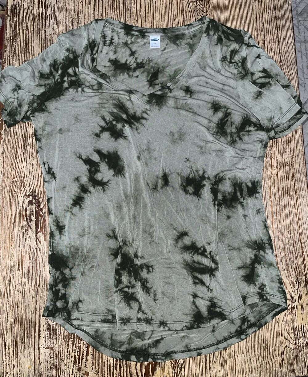 Old Navy Women's Linen Tee T-Shirt Gray, Size Small, V-Neck, Short Sleeve